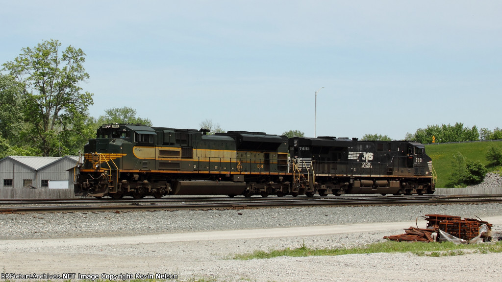 NS 1068 SD70ACe   (Erie Heritage)